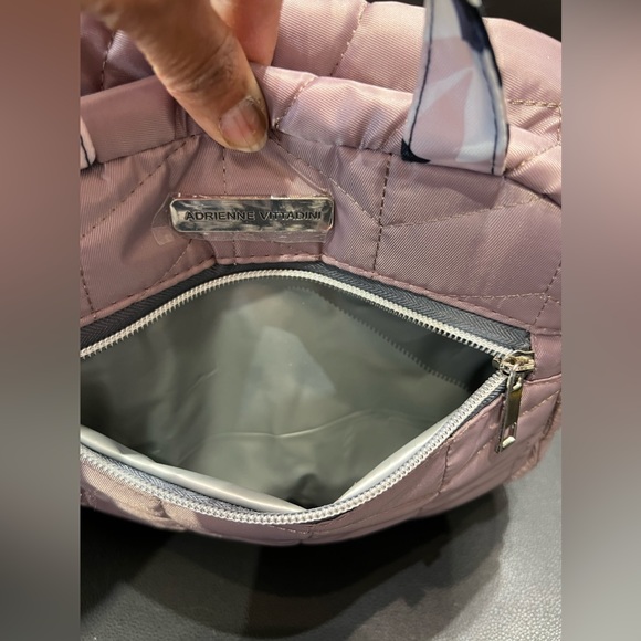 NWT Adrienne Vittadini Cooler Satchel - Picture 4 of 8